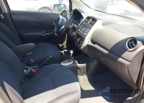 2015 Nissan Versa Note S (Sr)/S Plus/Sl/Sr/Sv z USA, uszkodzony, nr VIN 3N1CE2CP6FL376719